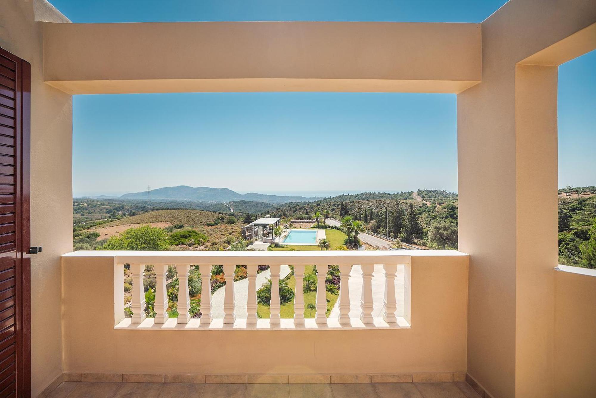 Villa Sky Hills *