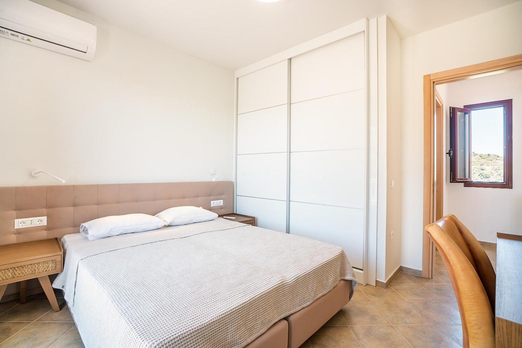 Sky Hills Vila